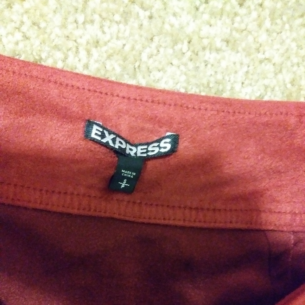 Express  in - Picture 2 of 2